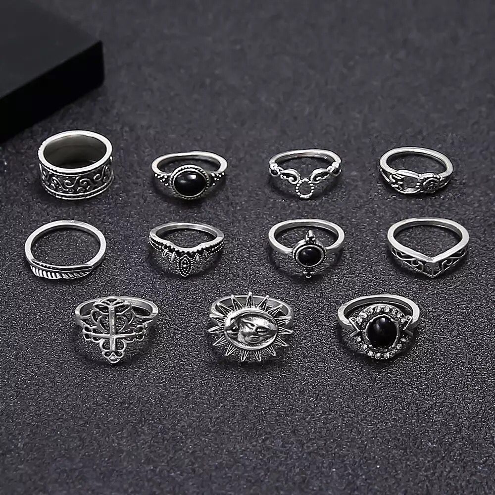 Yu Fashions Sunflower Black Beads Bohemian Silver Ring Set of 11