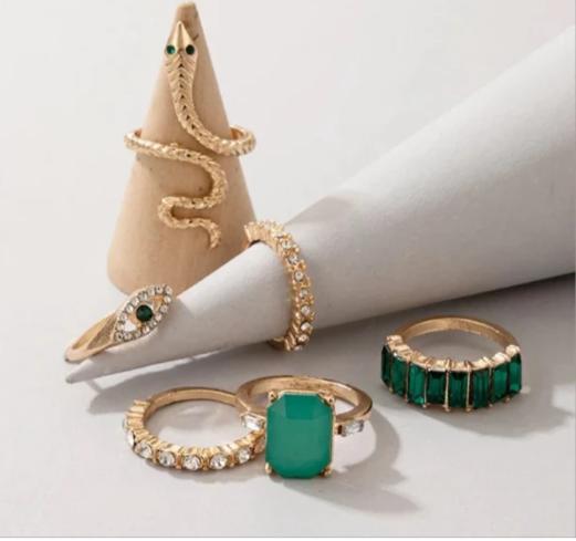 Yu Fashions Green Emerald Stones Snake animal Evil Eye Ring Set of 6