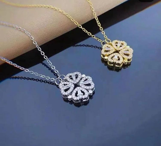 Yu Fashions Magnetic Cute Clover Flower Minimal Necklace Chain